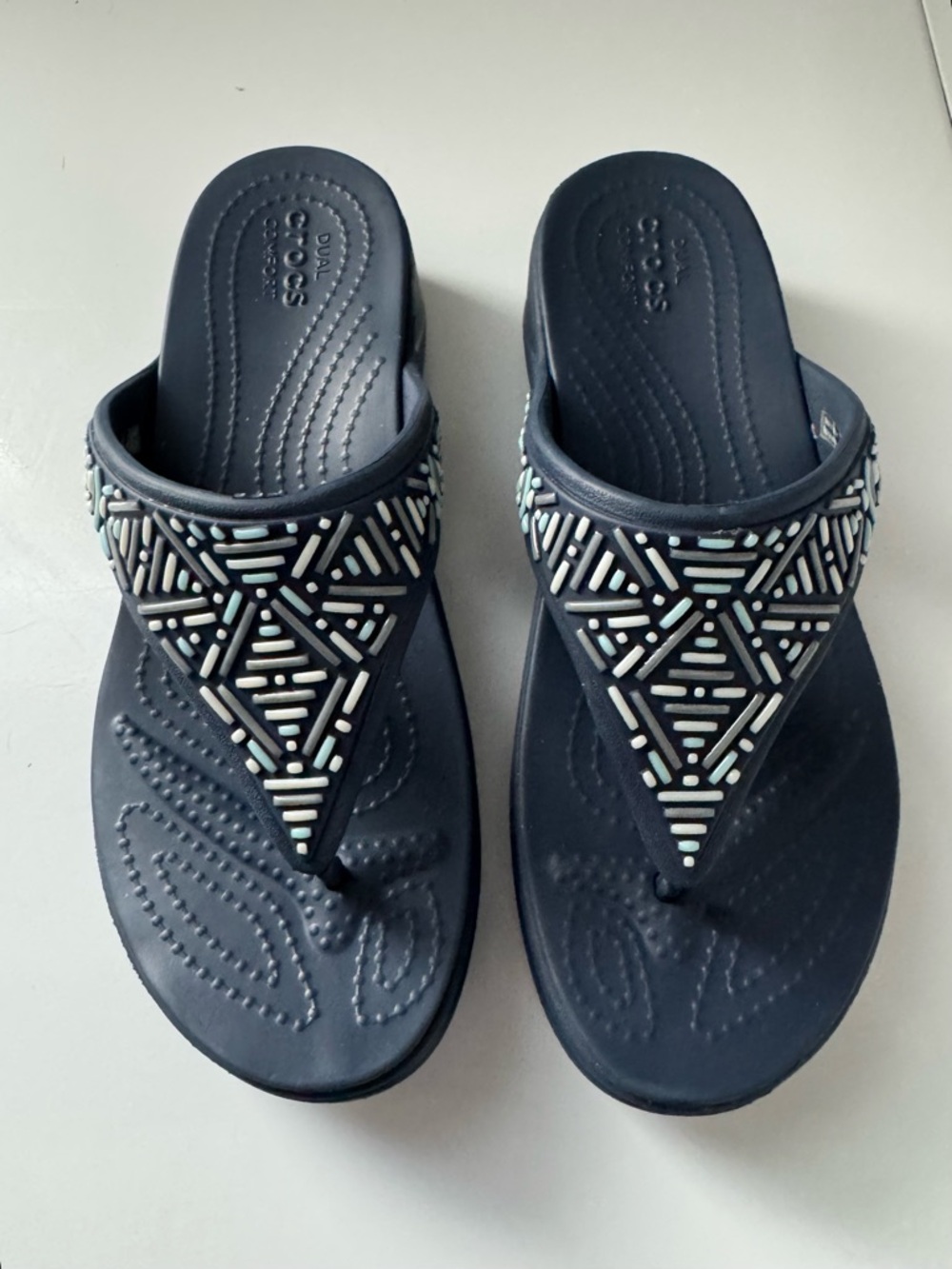 CROCS Monterey Diamanté Navy Blue Wedge Flip Flop Thong  Comfort Sandals Size 7